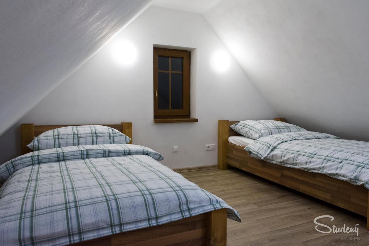 Apartmany Studeny Kunratice  Exterior photo