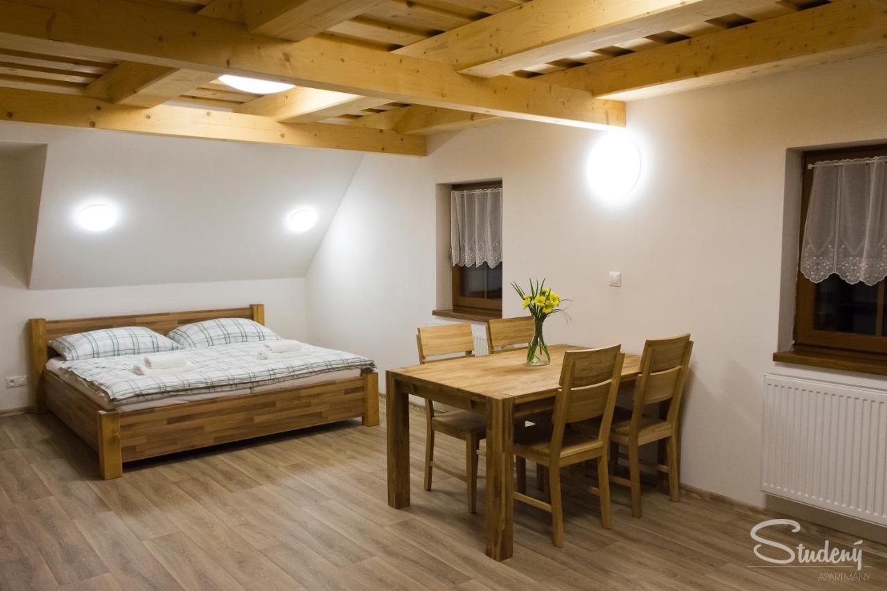 Apartmany Studeny Kunratice  Exterior photo